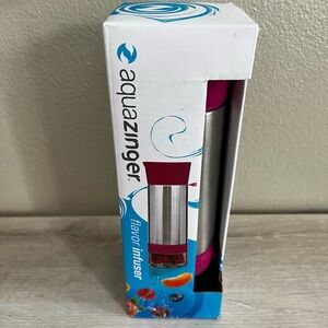 Brand New Aquazinger Flavor Infuser Water Bottle